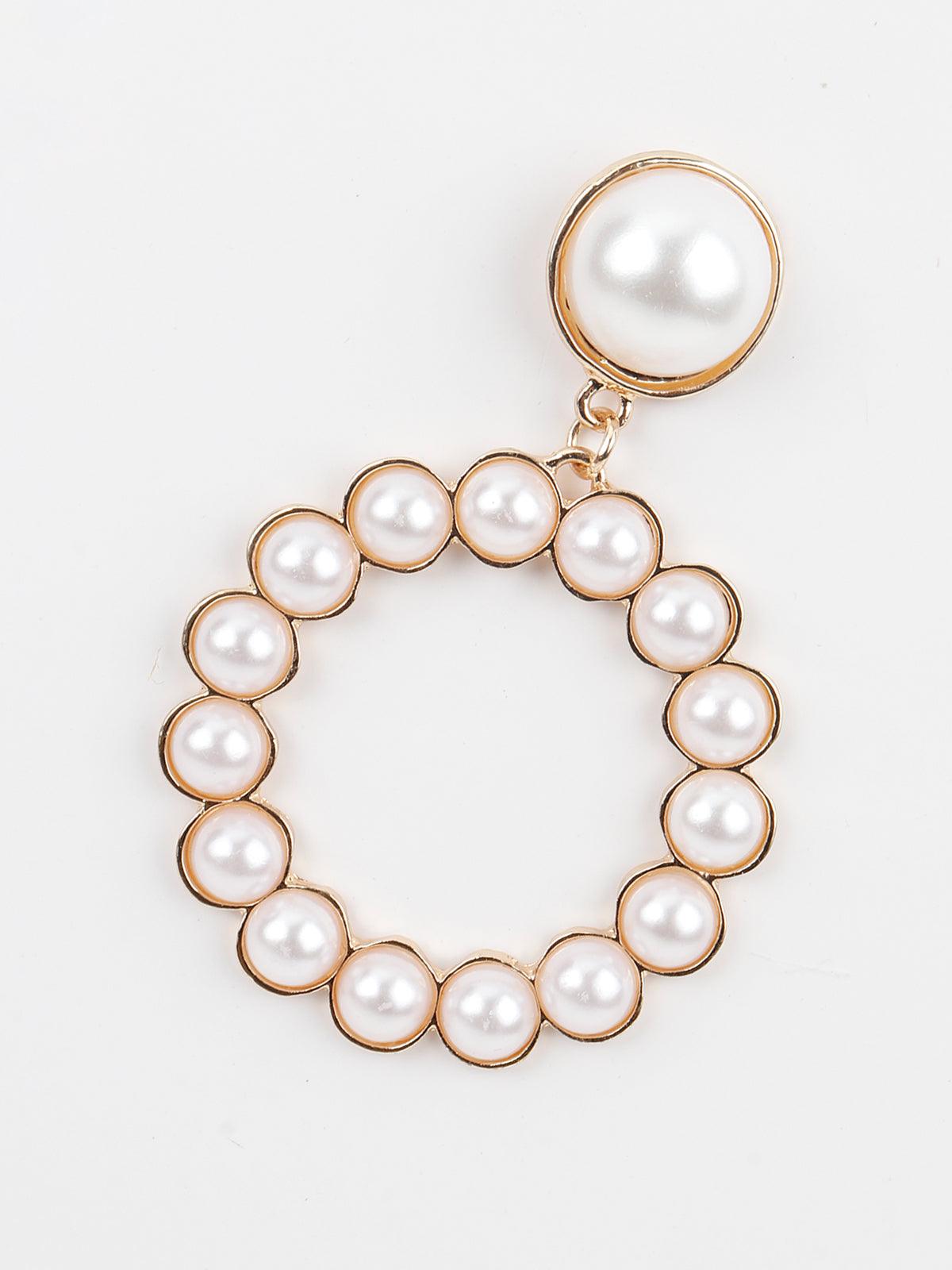 Women's Gold Tone White Pearl Cute Dangle Earring