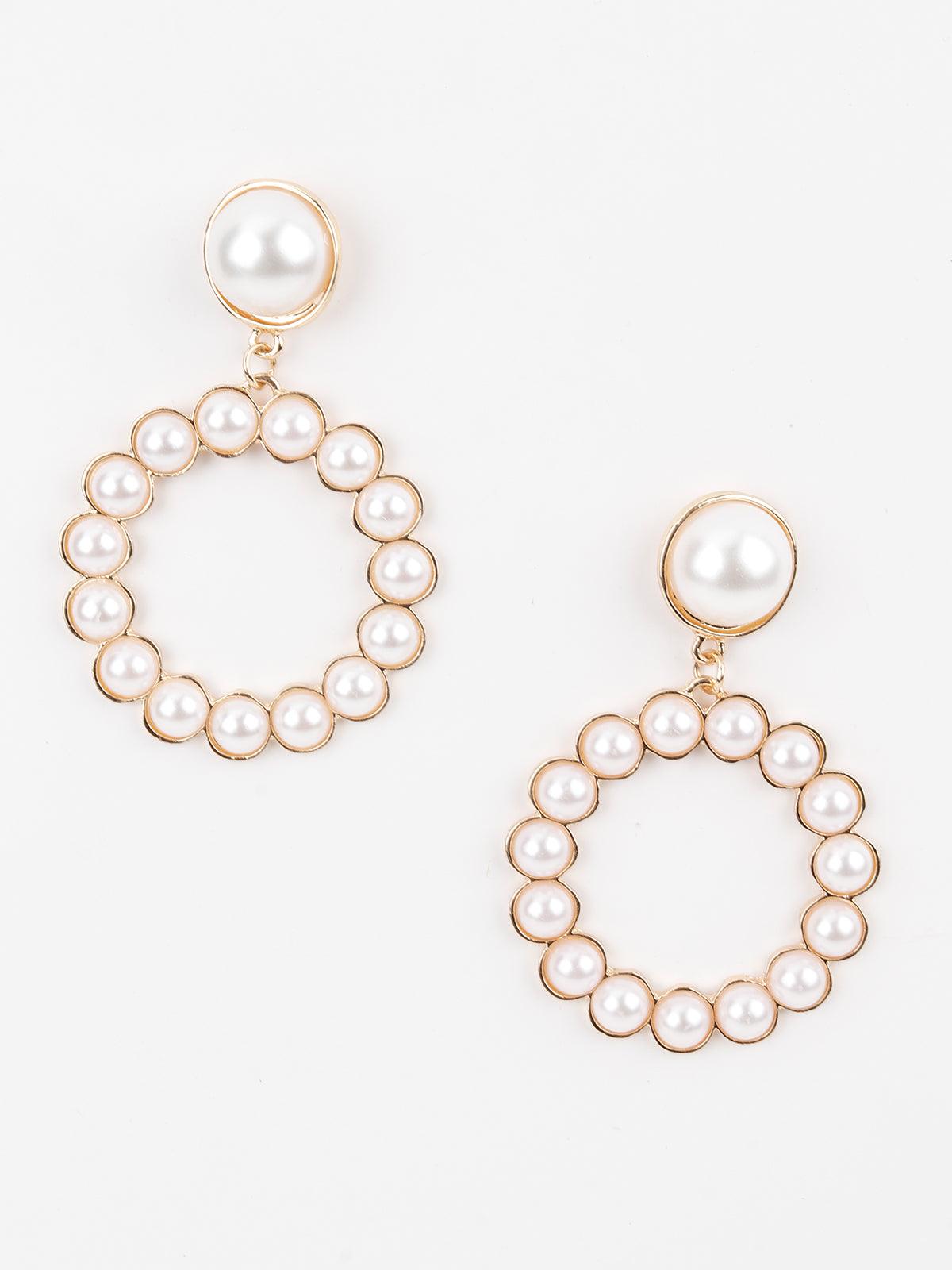 Women's Gold Tone White Pearl Cute Dangle Earring