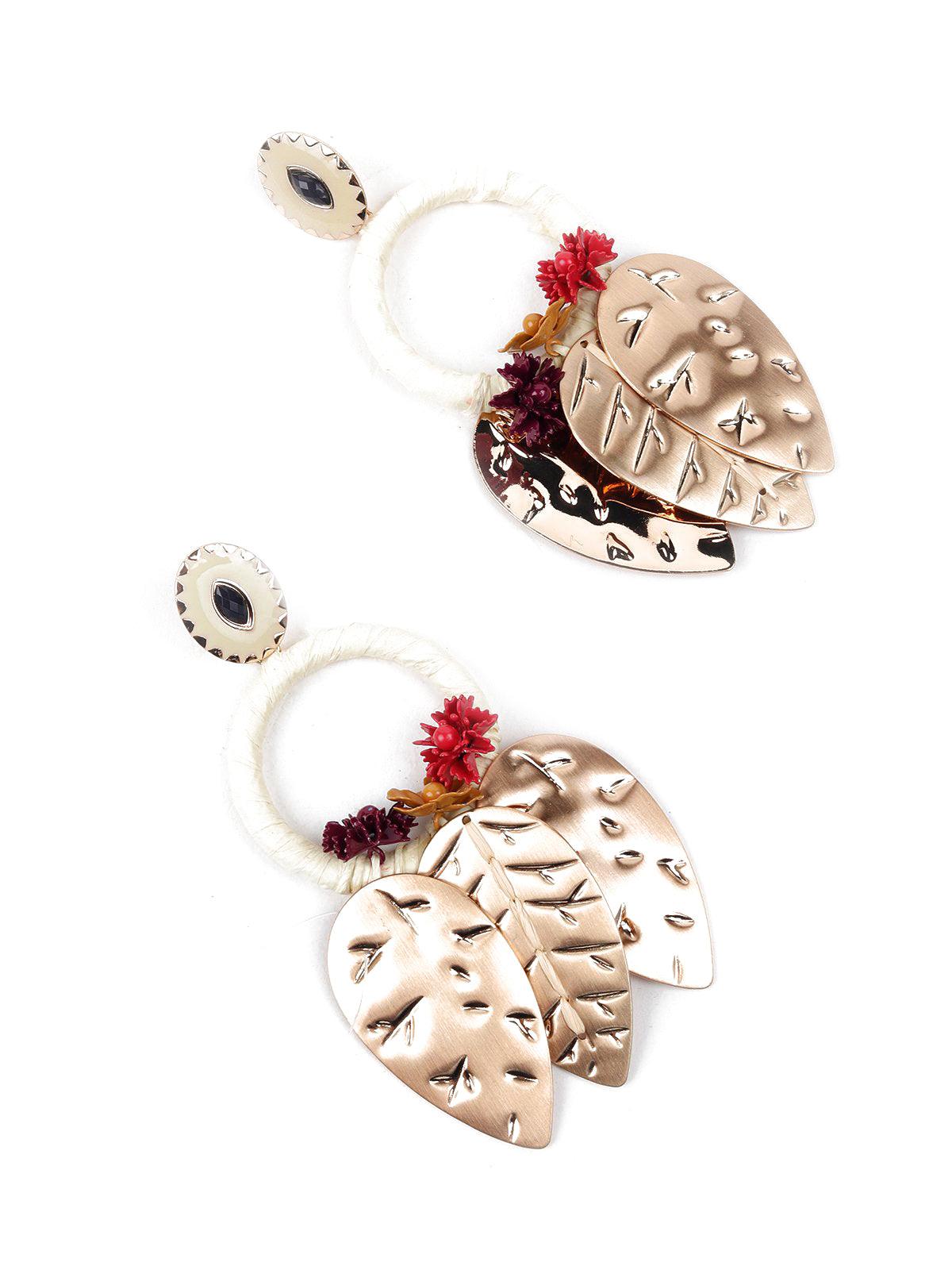 Women's Gorgeous Gold Pleated Leaf Design Earring