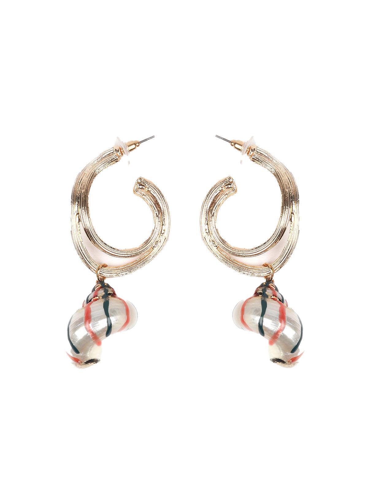 Women's Gorgeous Gold Textured Earring