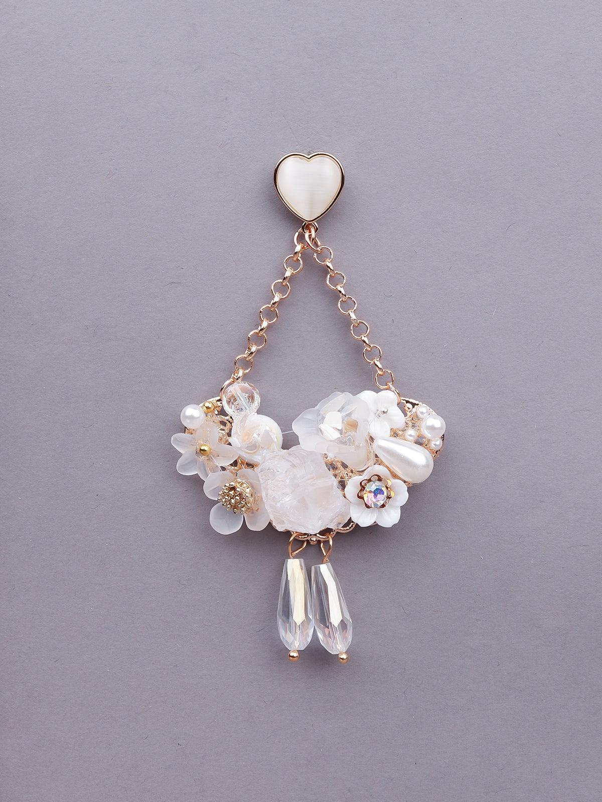 Women's Gorgeous White Floral Drop Earring