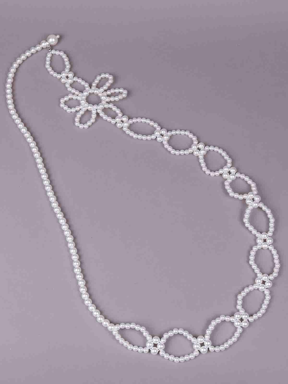Women's Gorgeous White Structured Bow-Shaped Necklac