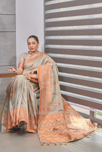 Women's Grey Devika Tussar Silk Copper Zari Woven Saree - TASARIKA