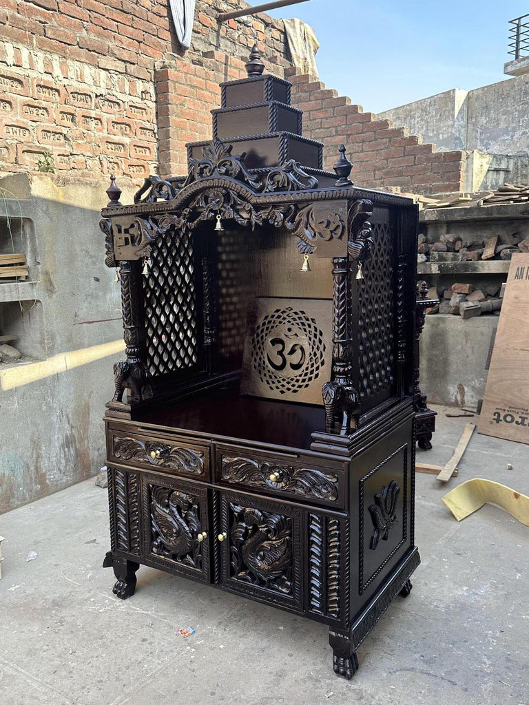 Handmade Teakwood Mandir: Customizable Wooden Home Temple