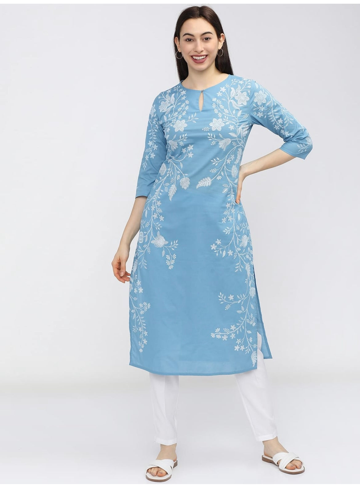 Women's Embellished Daily Wear Cotton Blend Kurta - Cheera