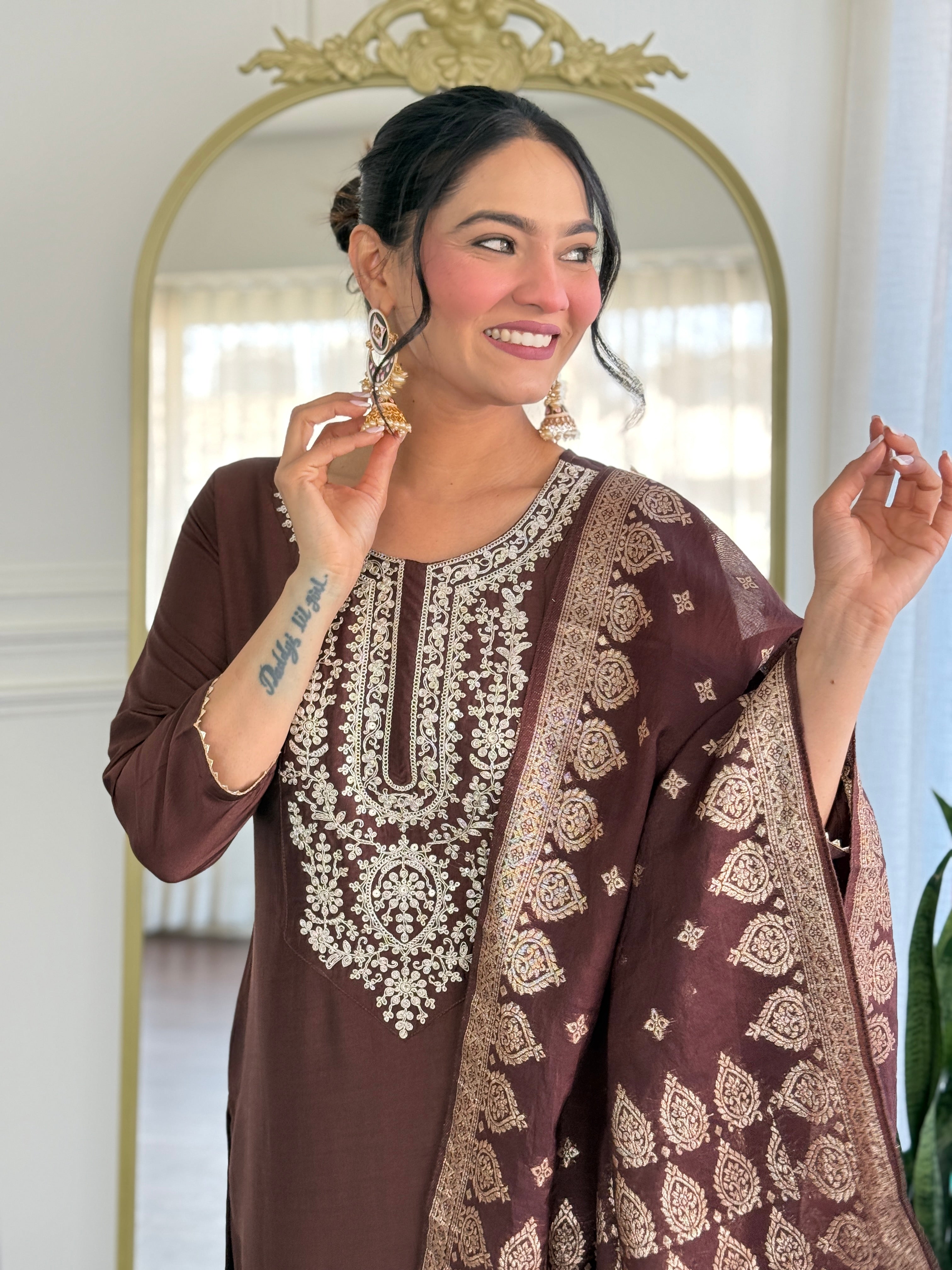Color_Brown