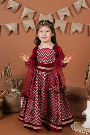 Color_Maroon