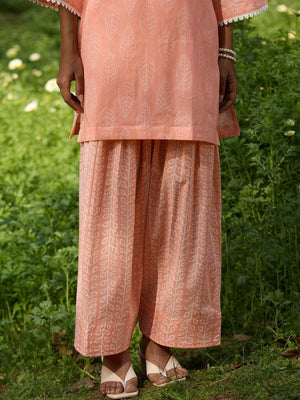 Color_Peach