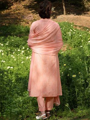 Color_Peach
