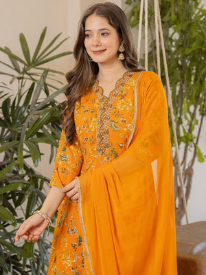 Color_Orange