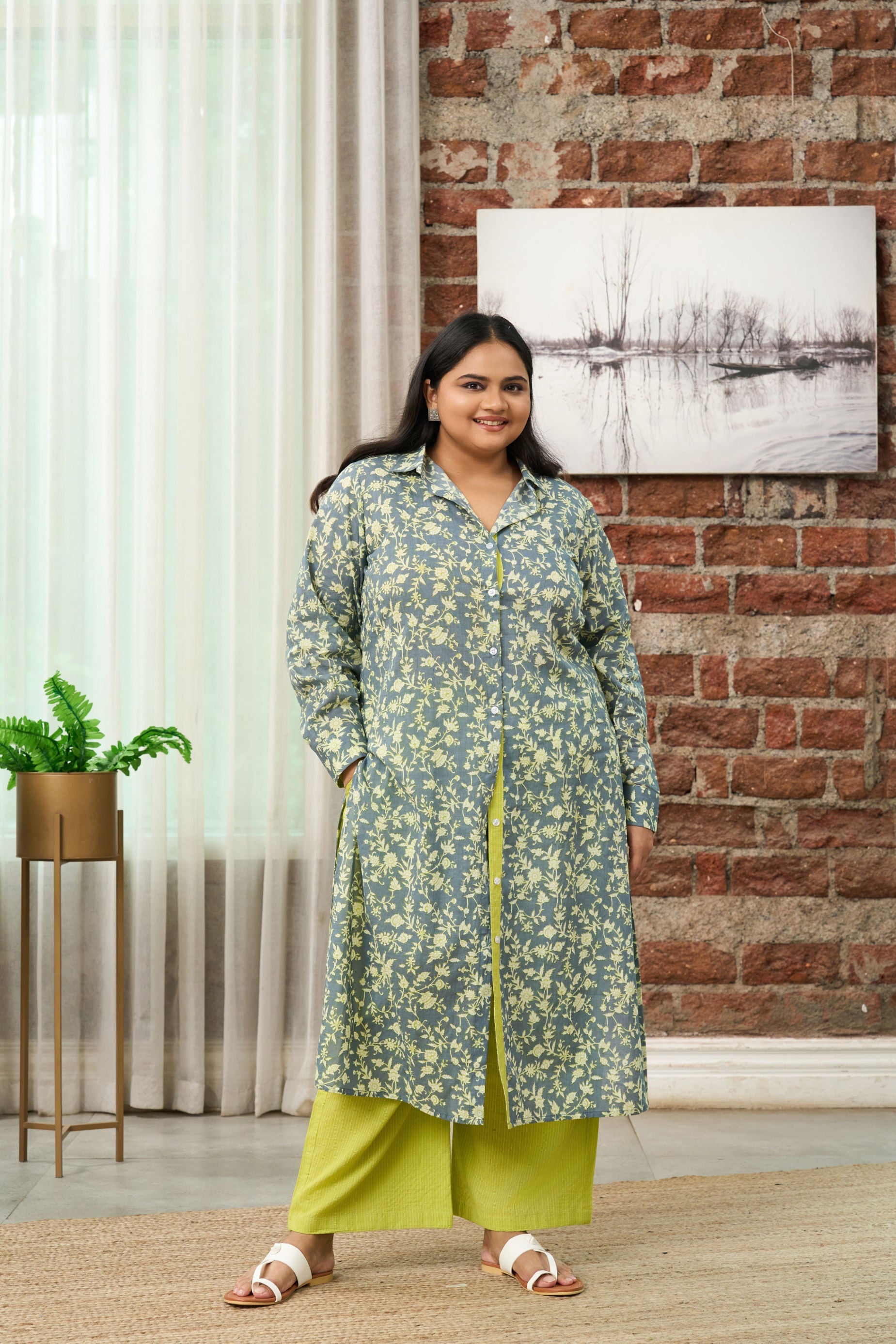 Women's Floral-Printed Teal And Lime Green Kurta Set - (Set Of 2) - Nangalia Ruchira