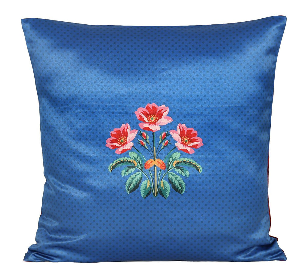 Clover Knotty Satin Blend Cushion Cover Set of 5