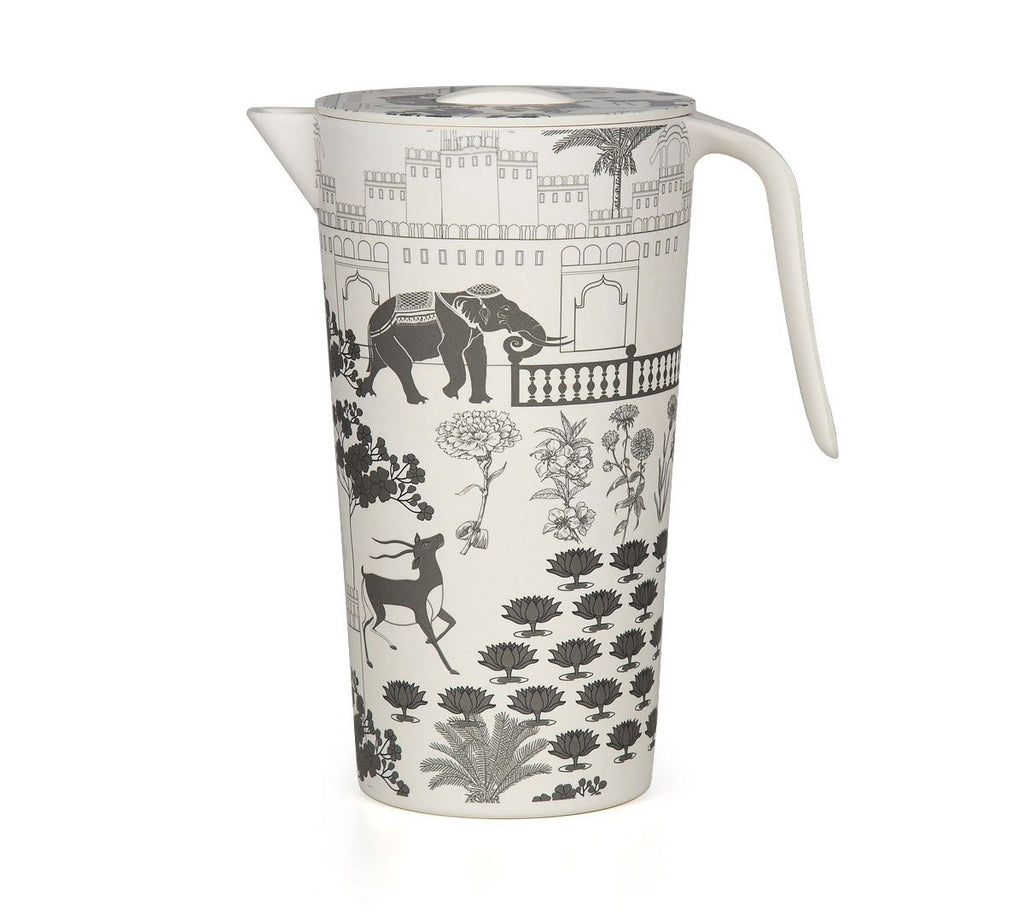 Monochrome Palatial Courtyard Bamboo Jug Set