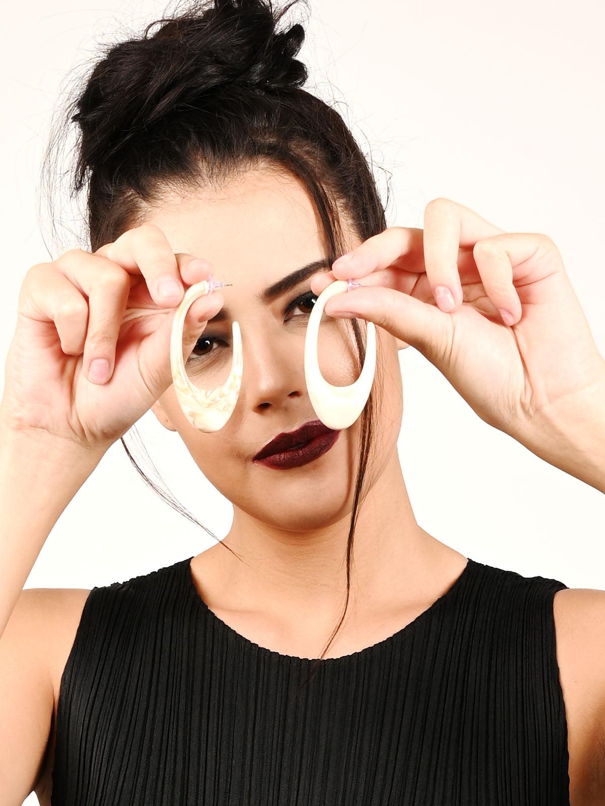 Women's Ivory Marbleized Open Hoop Earring