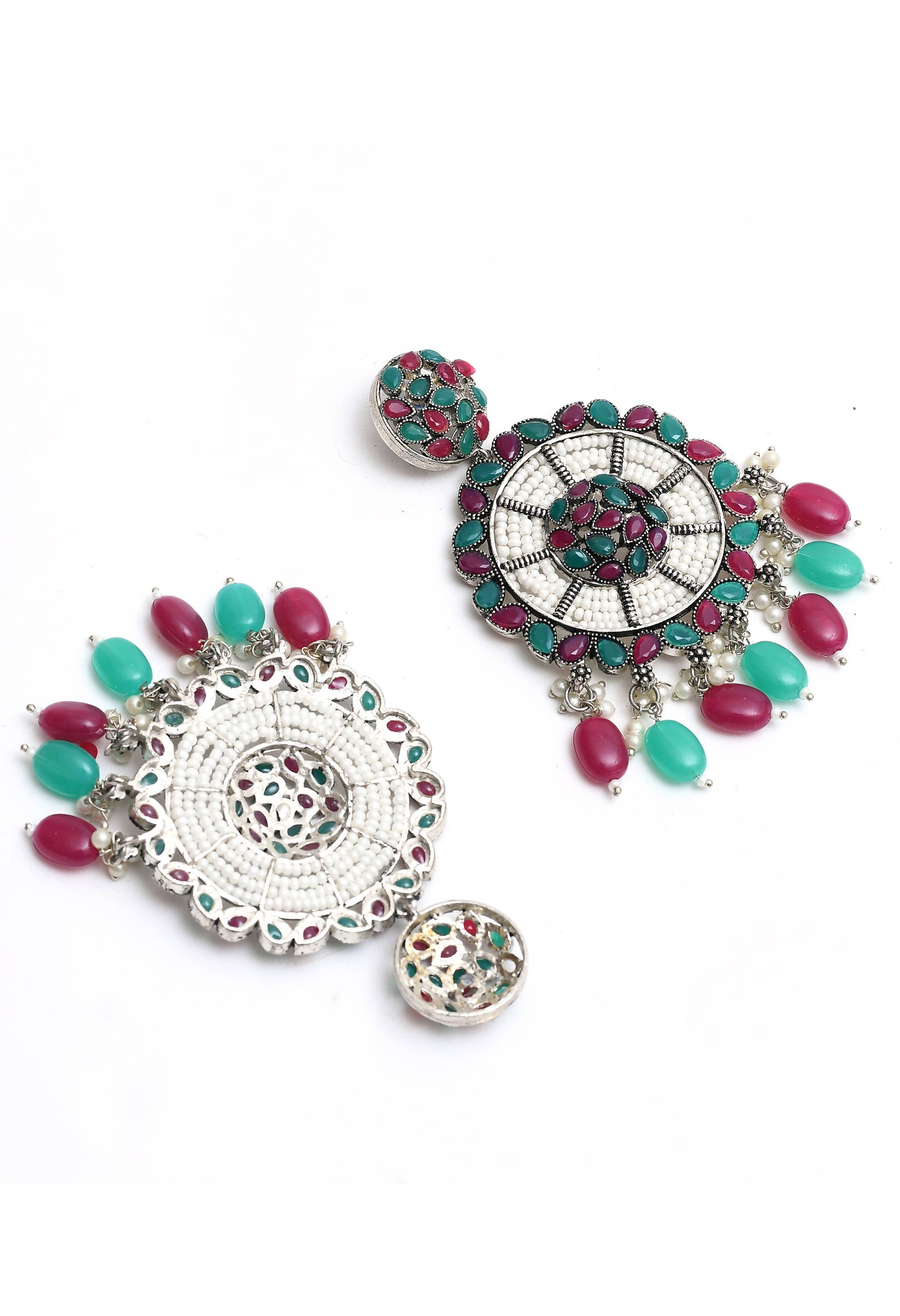 Johar Kamal Traditional Kundan & Pearls Ear