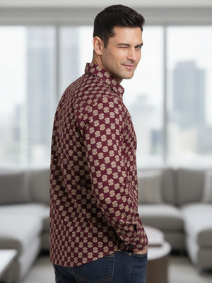 Color_Maroon