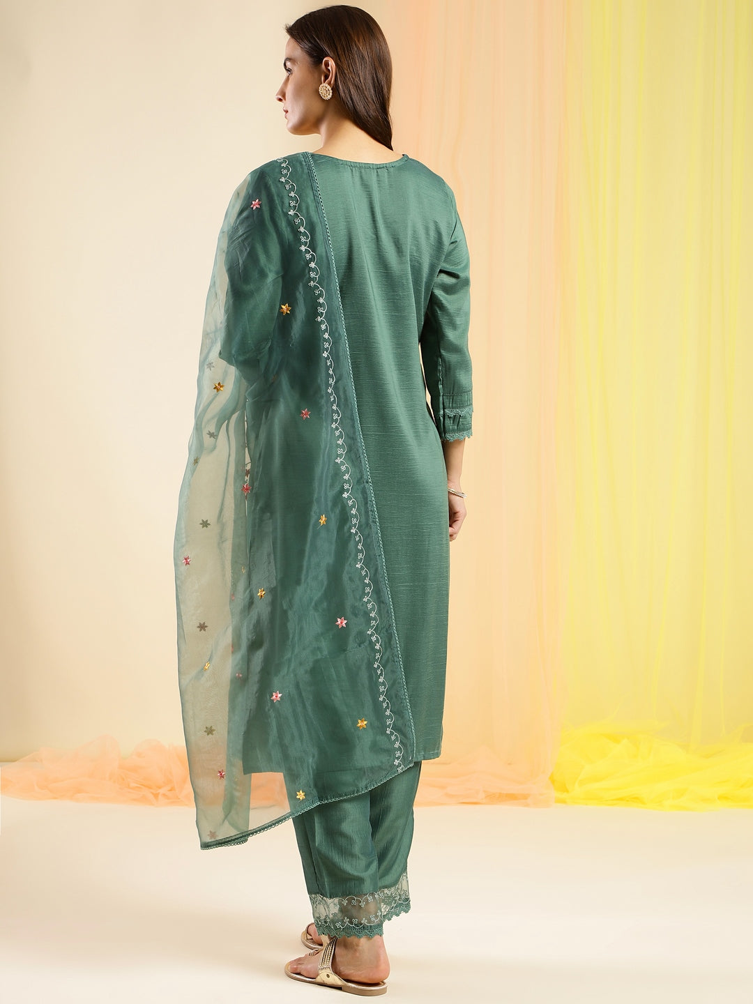 Women's Green Chinon Embroidered Straight Kurta With Trouser & Dupatta - Navyaa