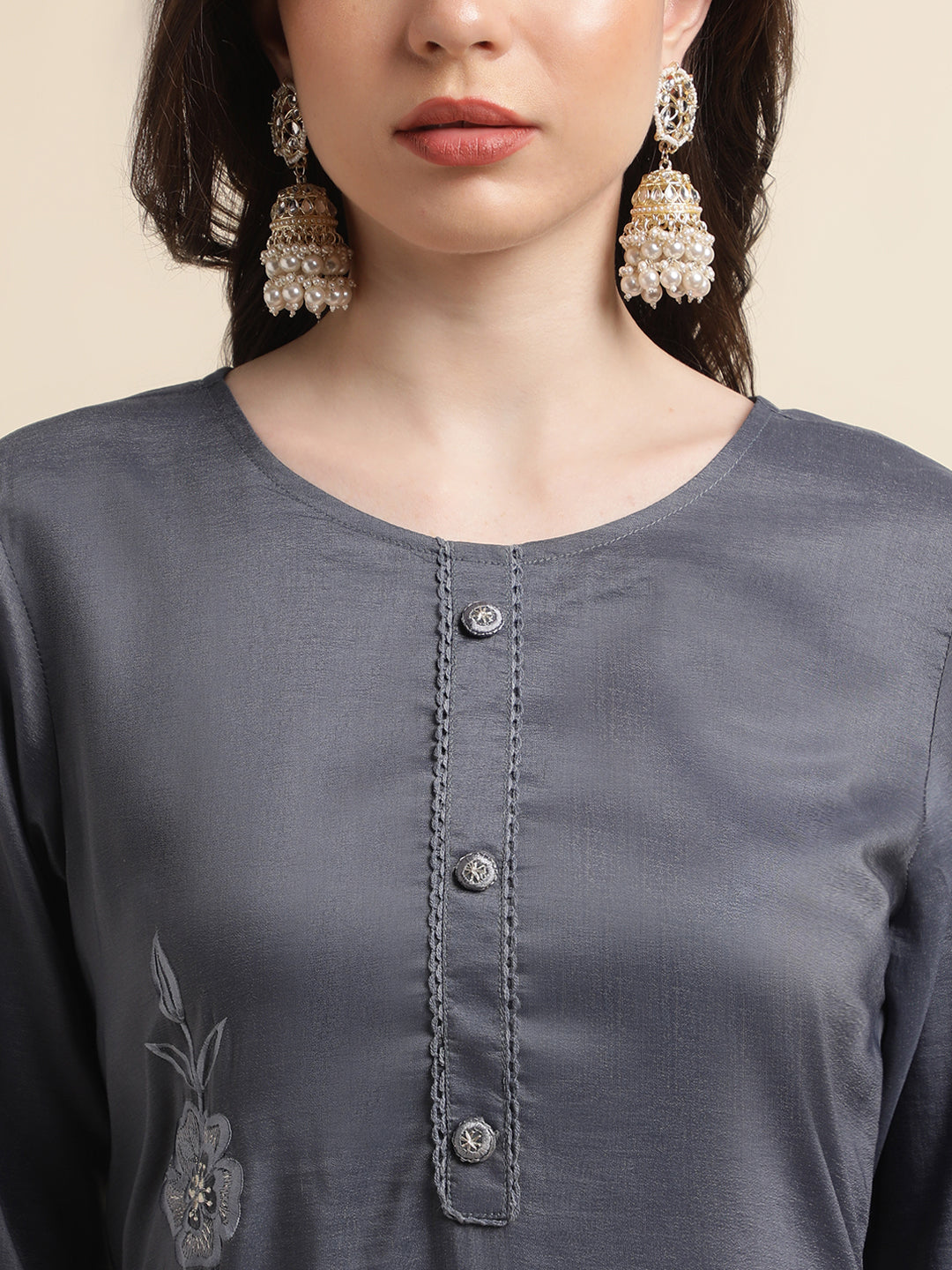 Women's Grey Chinon Silk Embroidered Straight Kurta With Trouser & Dupatta - Navyaa