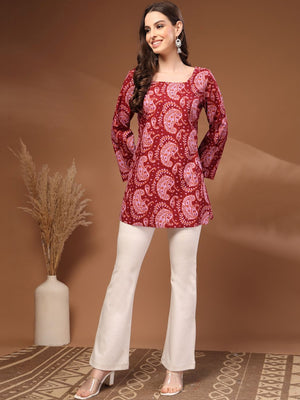 Color_Maroon