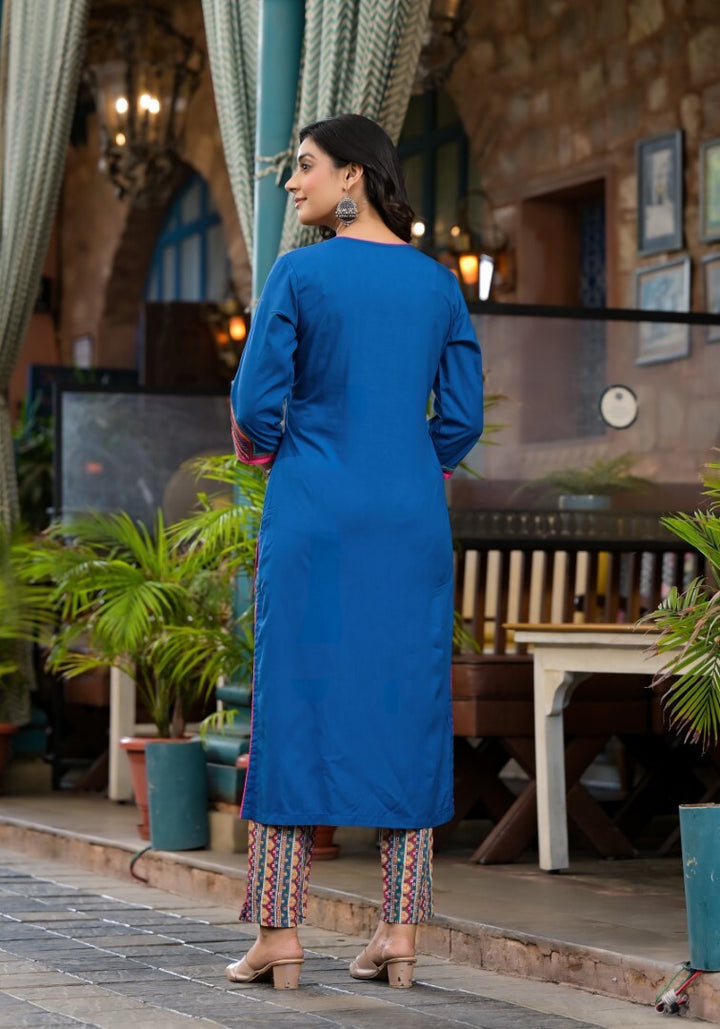 Women's Blue Viscose Rayon Embroidered Kurta Set