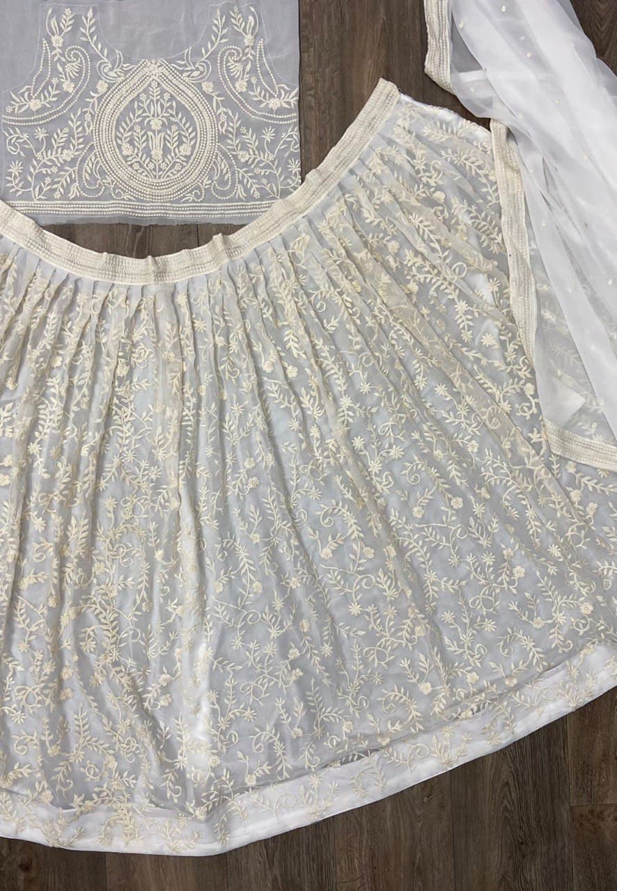 Color_Beige