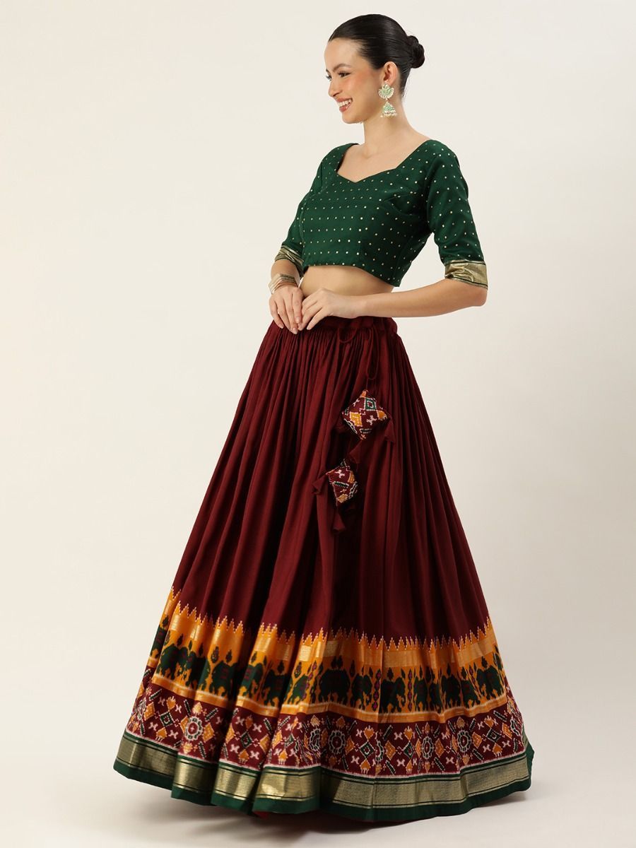 Color_Maroon