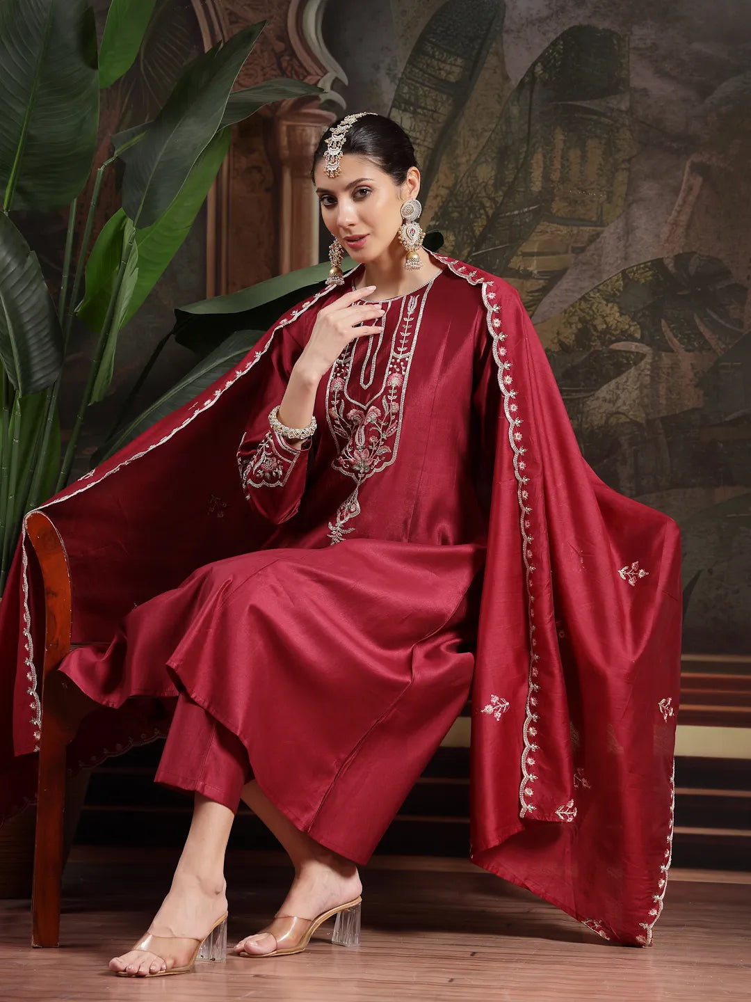 Color_Maroon