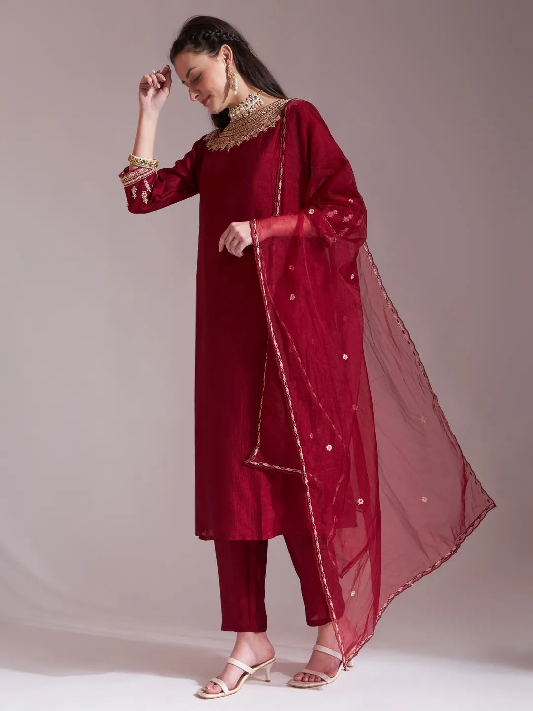 Color_Maroon