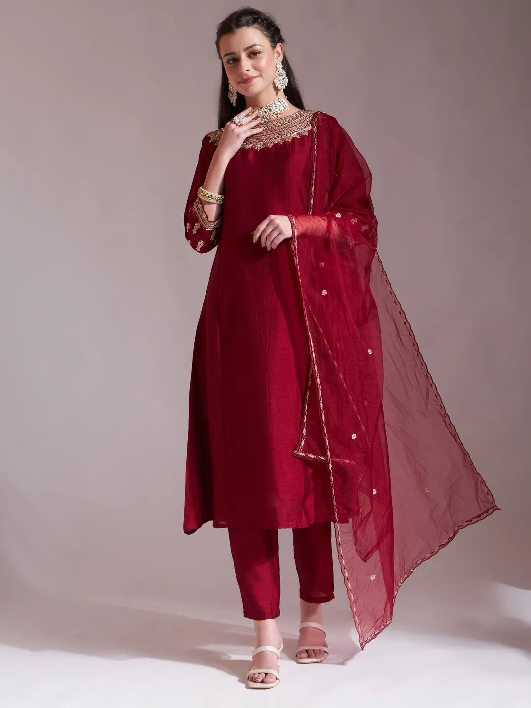 Color_Maroon