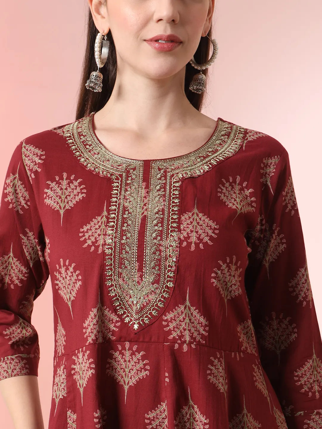 Color_Maroon