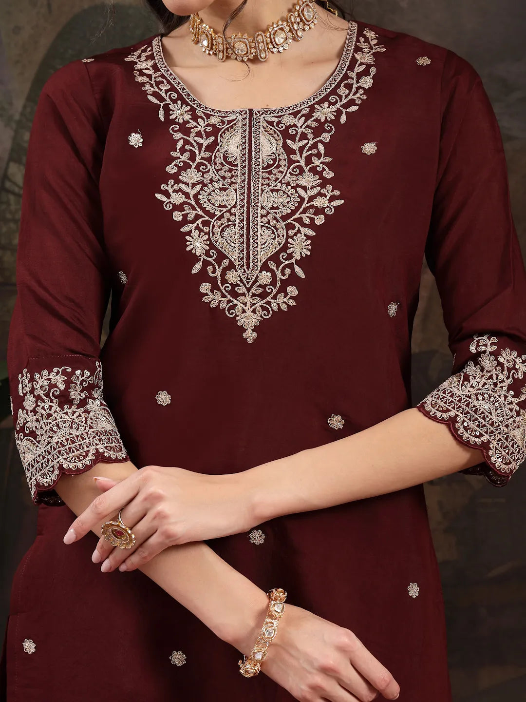 Color_Maroon