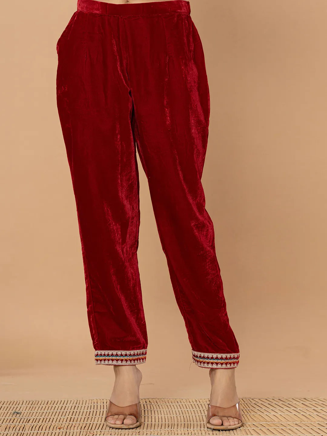 Color_Maroon
