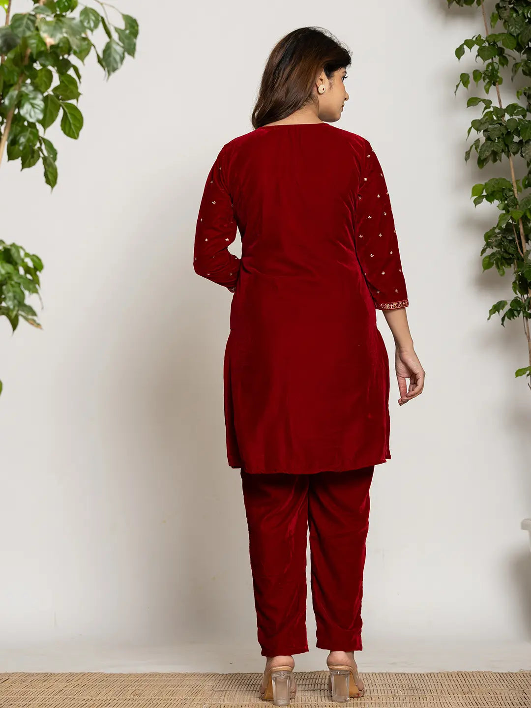 Color_Maroon