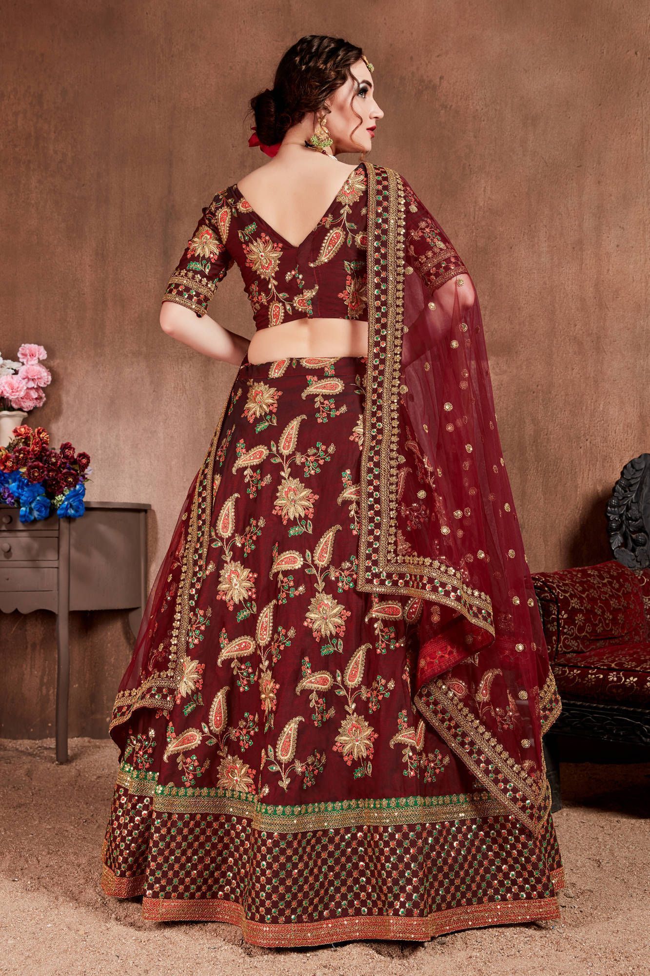Color_Maroon