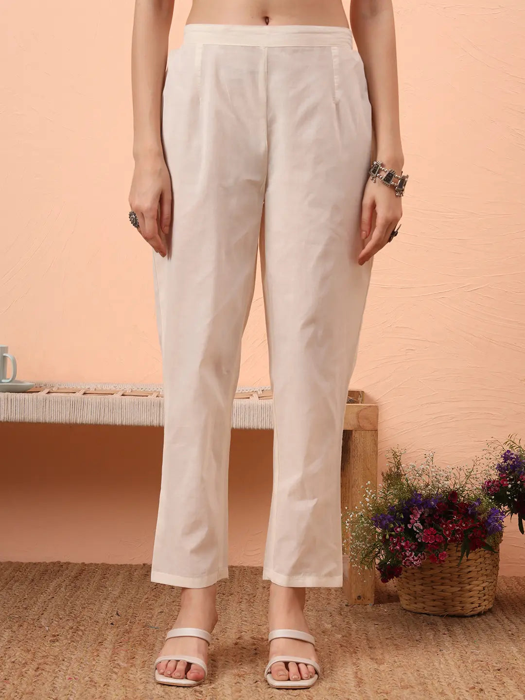 Color_Off White