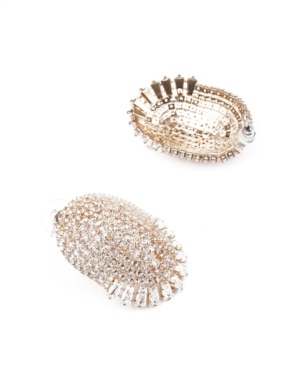 Women's Oval Gold And White Stud Earring