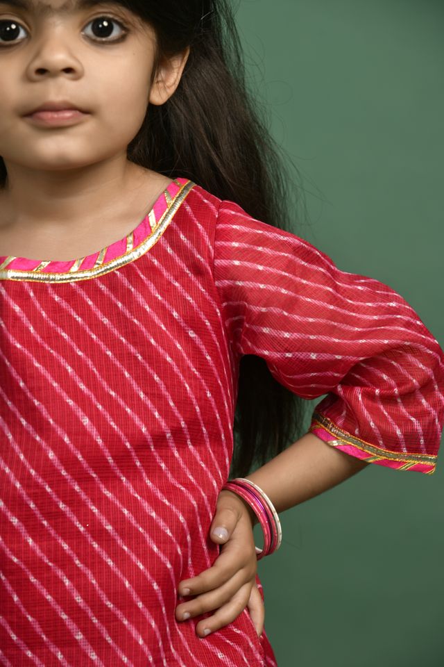 Girl's Magenta Leheriya Kurta Skirt Set - Rangpur