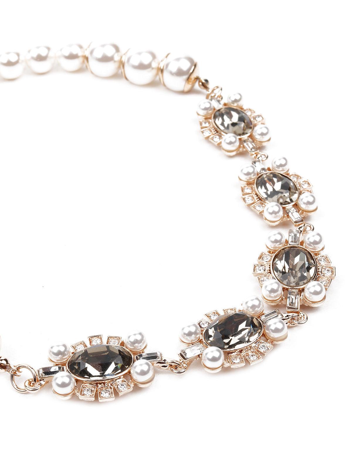 Women's Pearl Necklace Embellished With Crystal