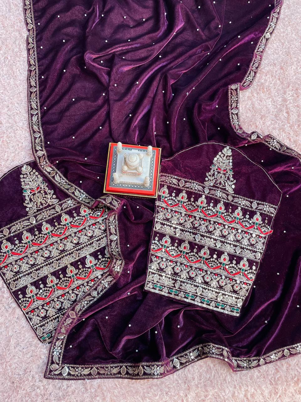 Color_Maroon