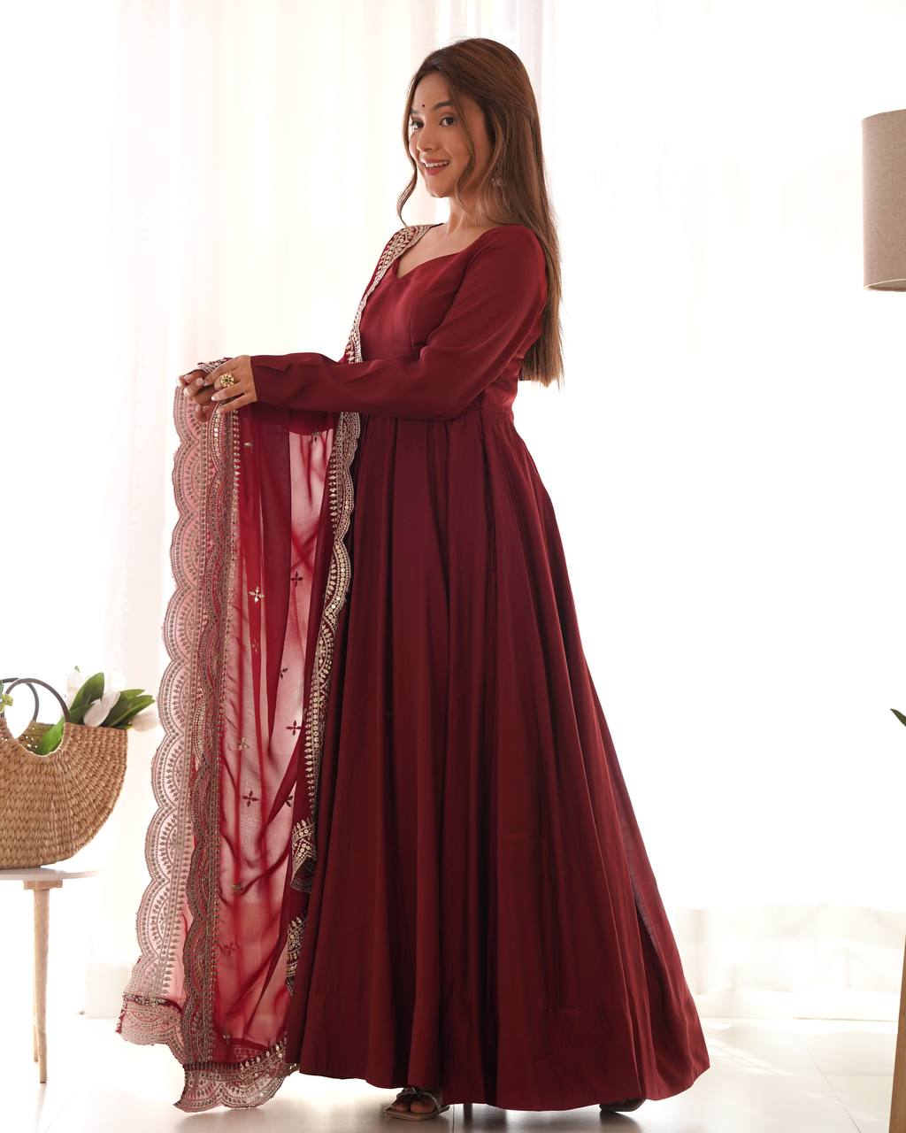 Color_maroon