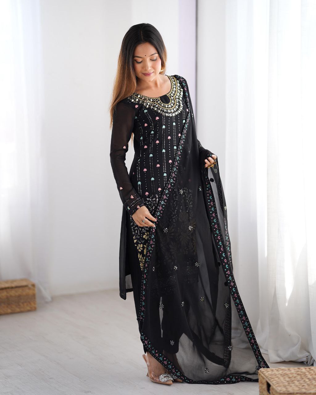 Color_Black