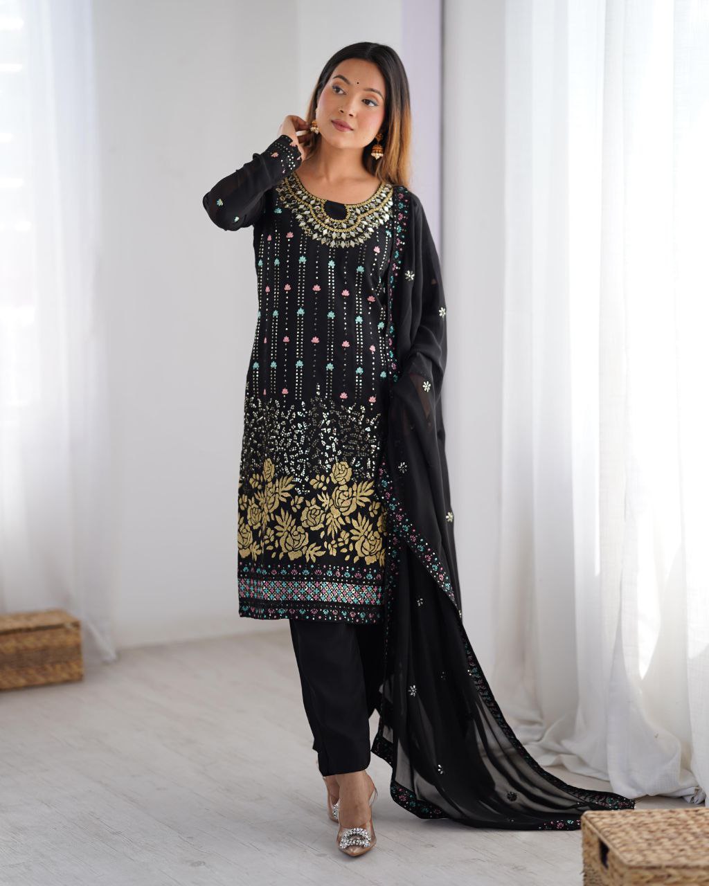 Color_Black