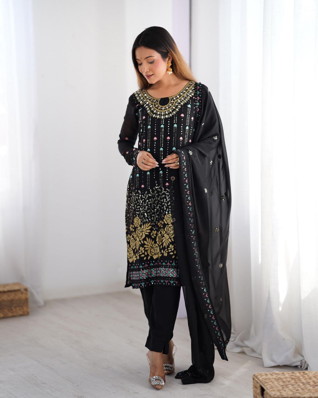 Women's Black Color Faux Georgette Kurti Set
