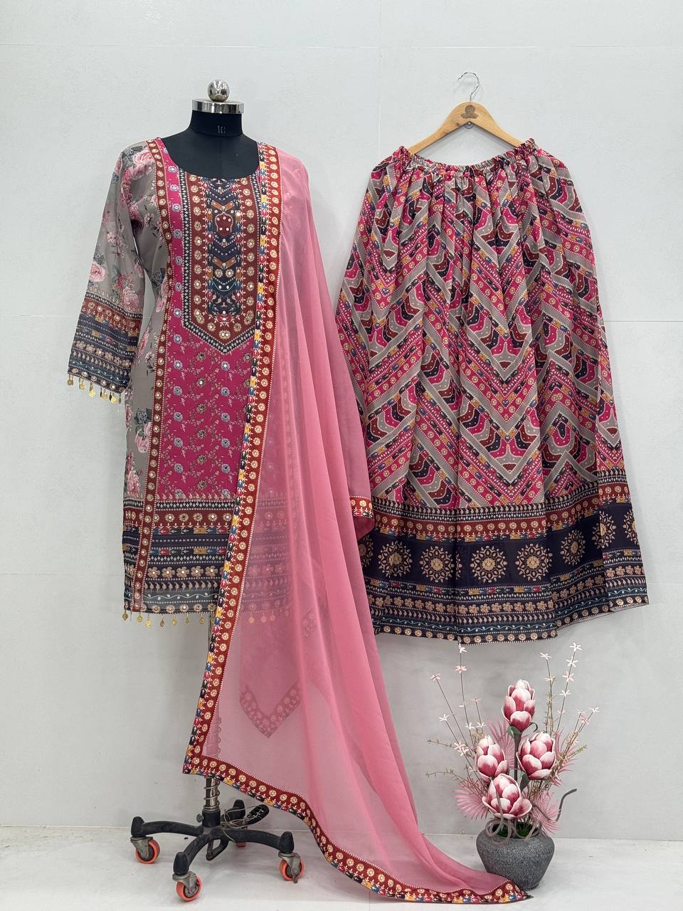 Women's Pink Color Faux Georgette Kurti Set