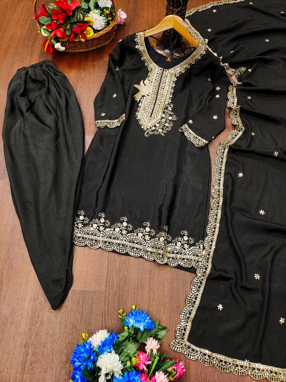 Color_Black