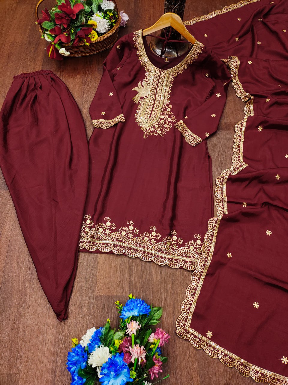 Color_Maroon