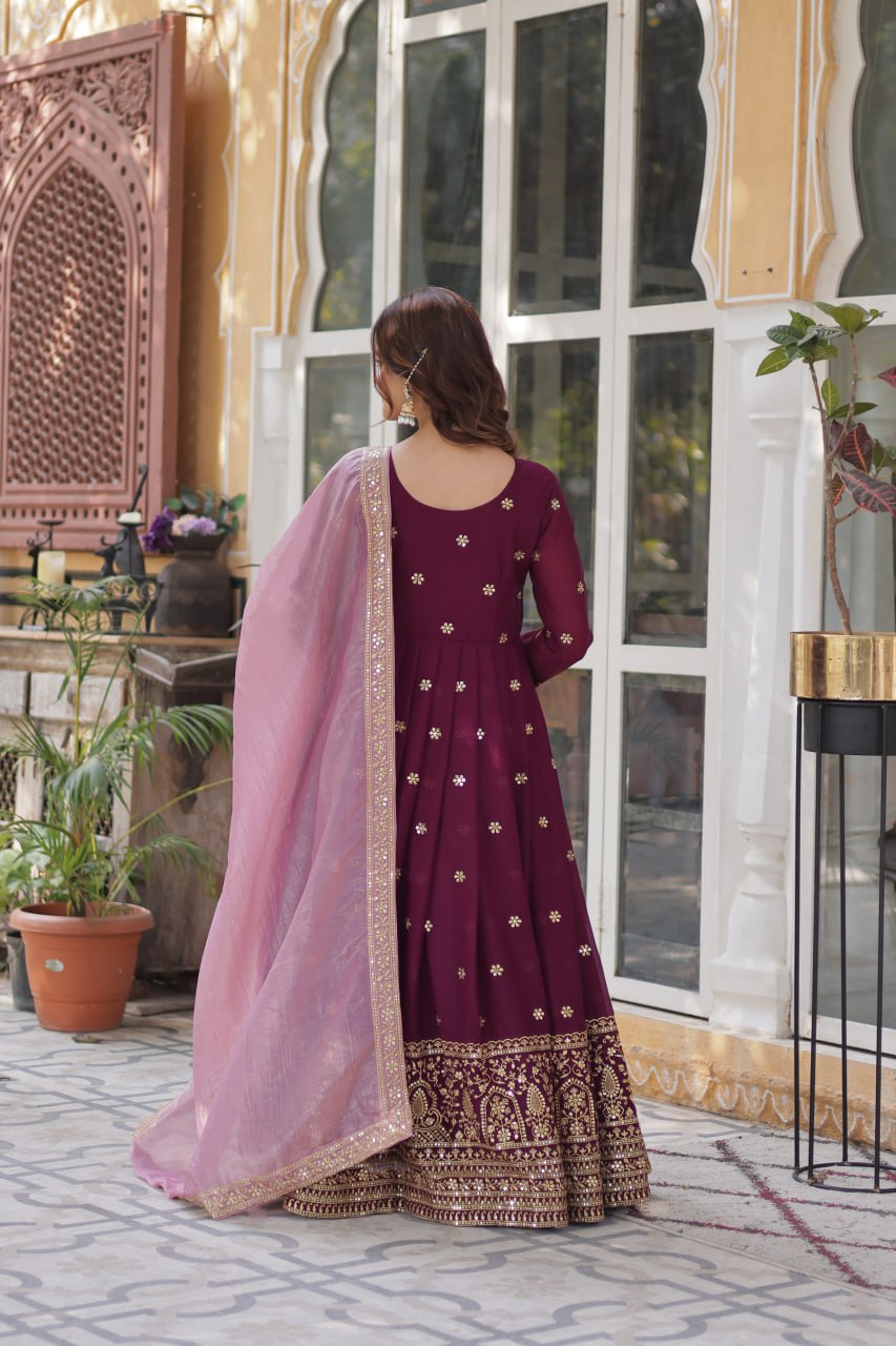 Color_Maroon