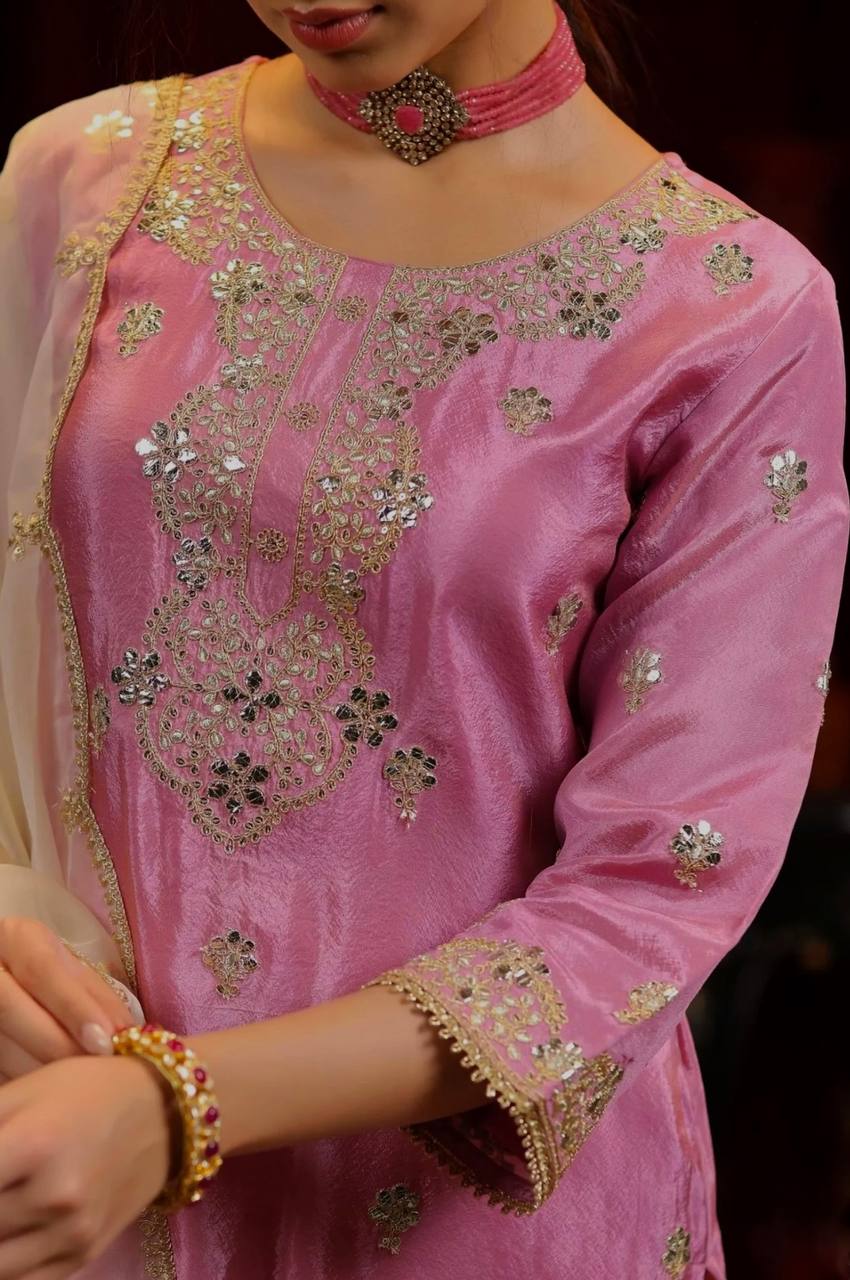 Color_Pink