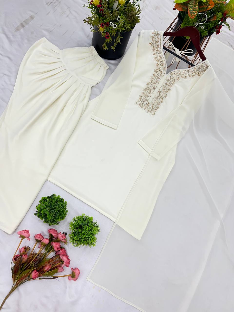 Color_White
