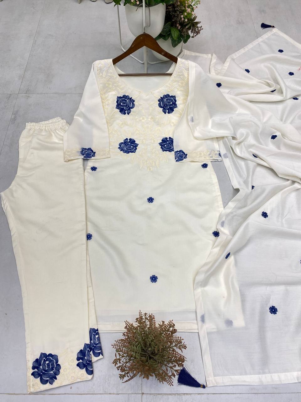 Color_White